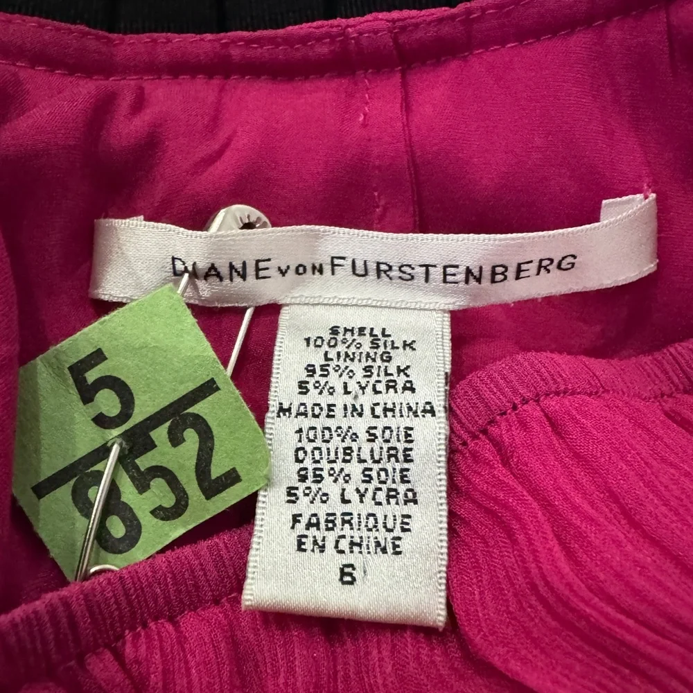 DVF | Marston Top (Raspberry) - Picture 12 of 12